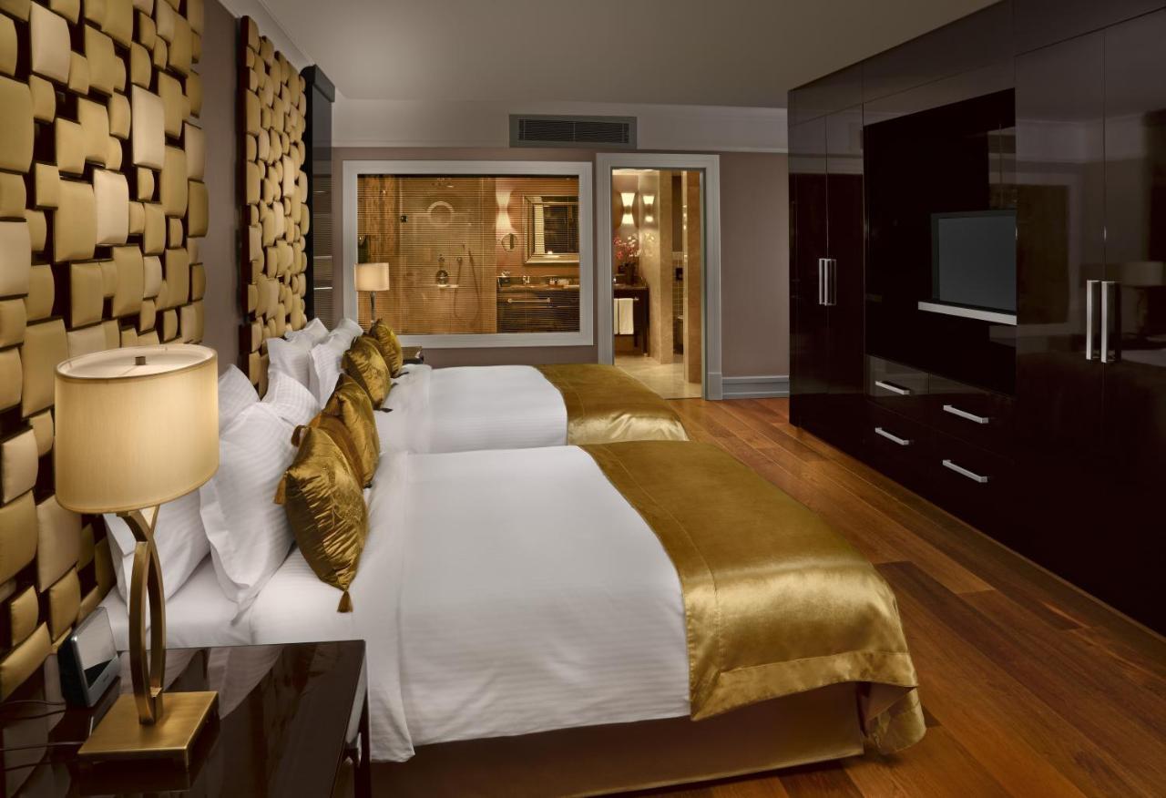 Divan Hotel 5*