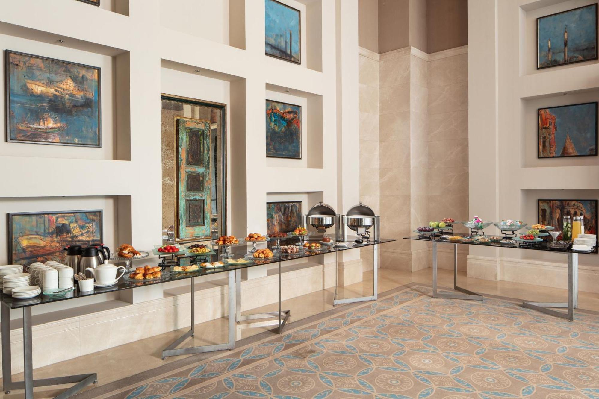Hotel Divan 5*