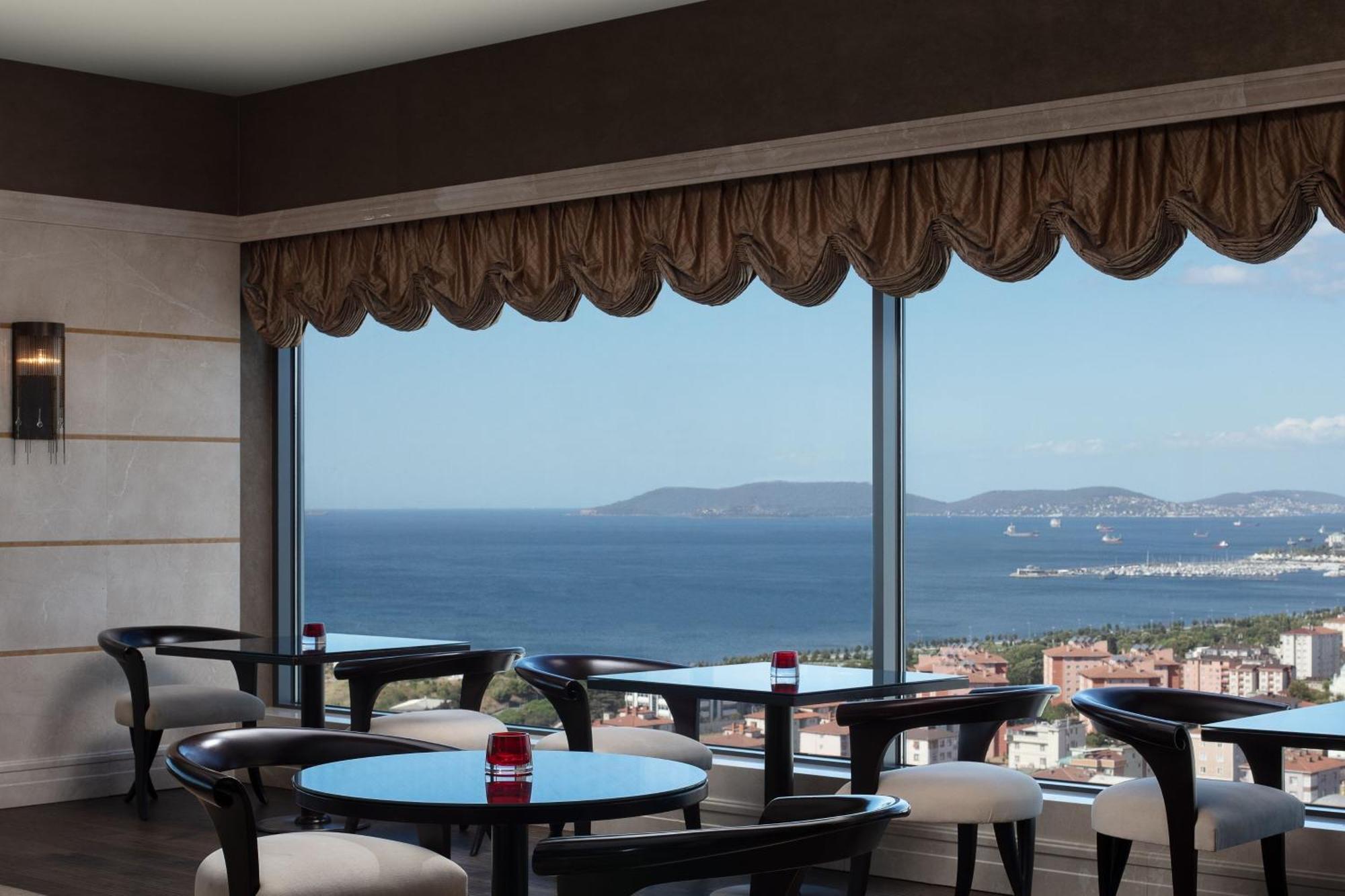 Divan 5* Istanbul