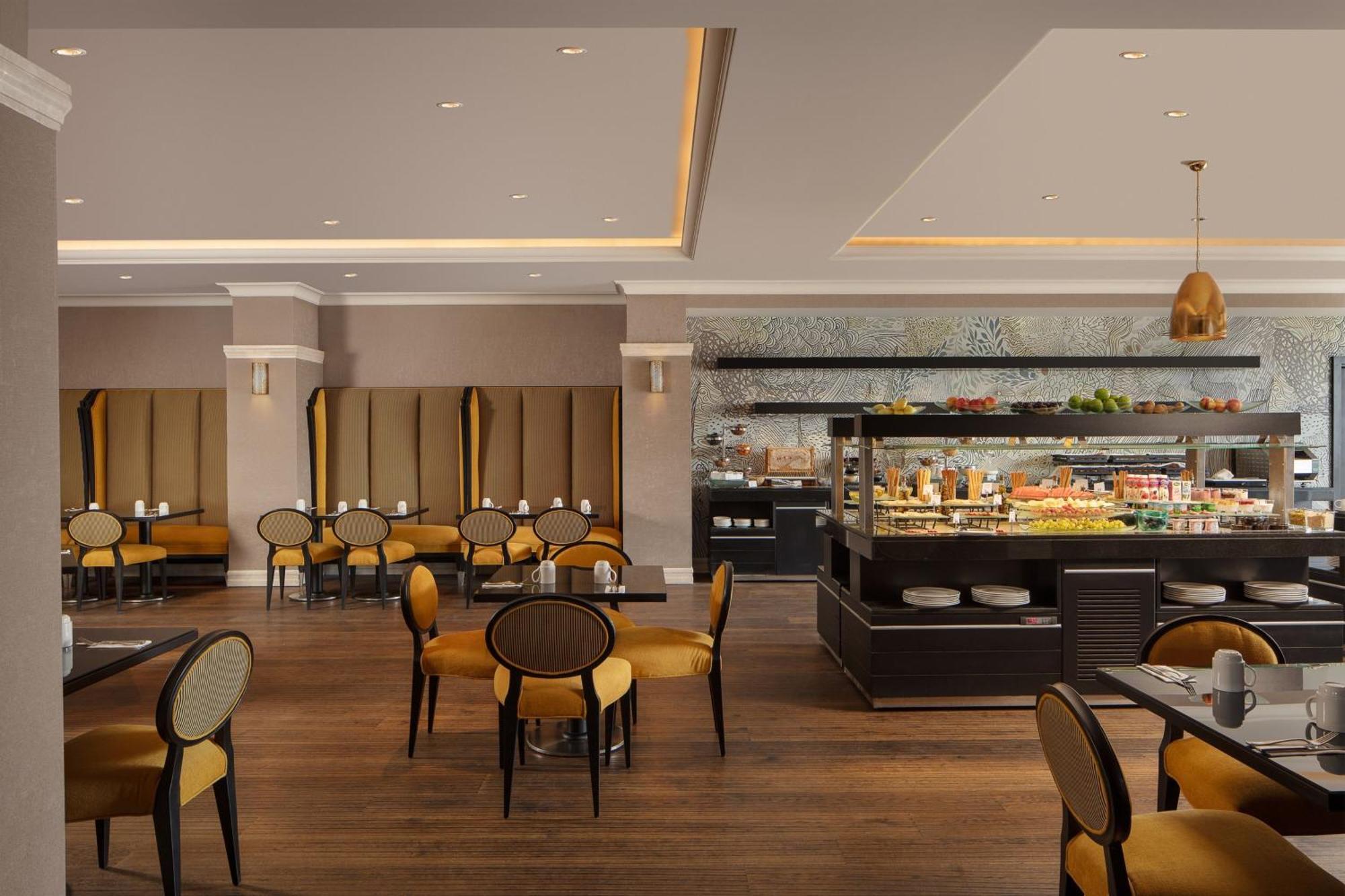 Hotel Divan